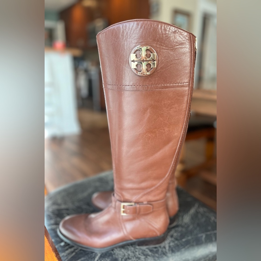 Tory Burch Leather boots